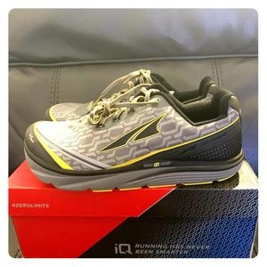 Altra Men's Running Shoes (Size 10.5)